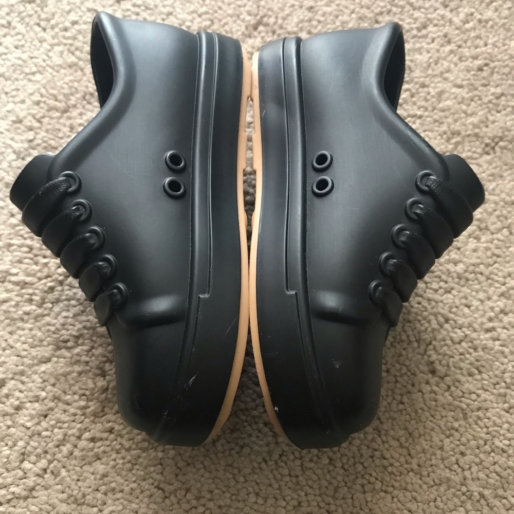 Mini Melissa Slip On Shoes (Size 6) 😍